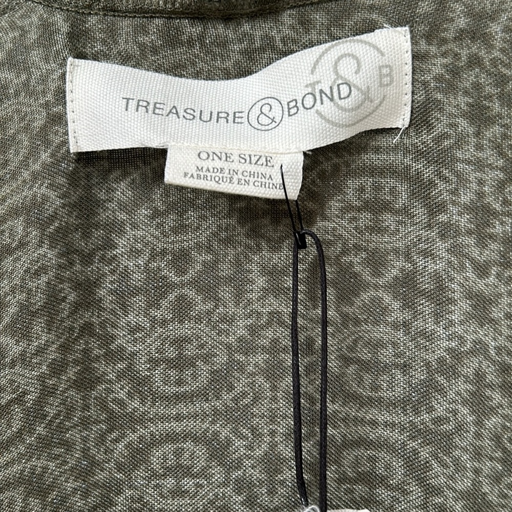 TREASURE & BOND One Size Ruana NWT - Picture 3 of 6